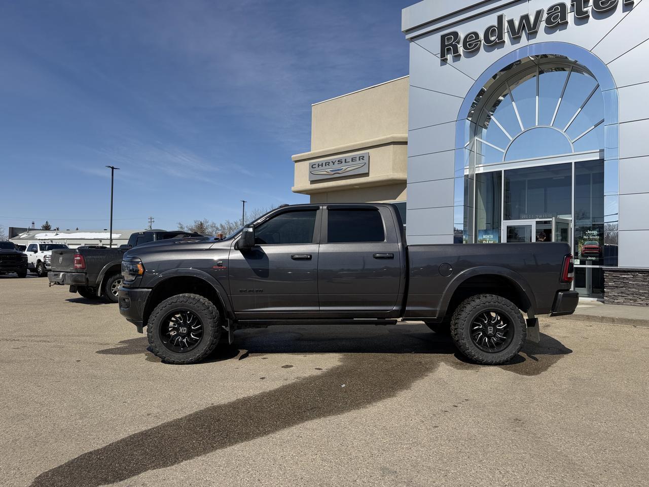 2024 Ram 3500 Limited 4x4 Crew Cab | Cummins Turbo Diesel | Night Edition | 12IN NAV | 17-Speaker Harman Kardon Redwater AB