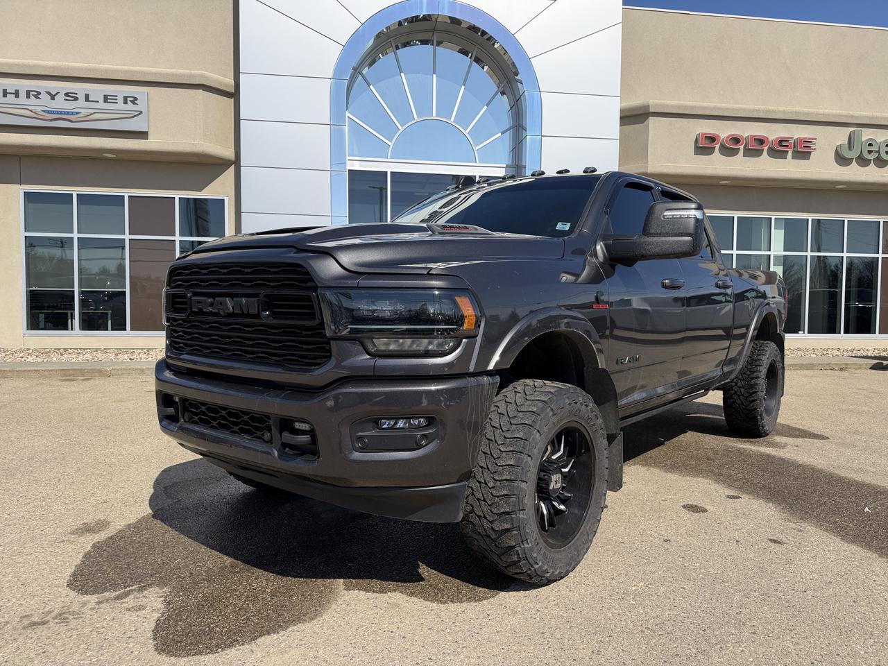 2024 Ram 3500 Limited 4x4 Crew Cab | Cummins Turbo Diesel | Night Edition | 12IN NAV | 17-Speaker Harman Kardon Redwater AB