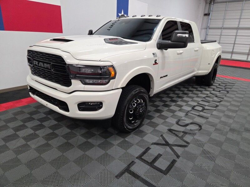 2024 Ram 3500 Limited Dually Mega Cab Night Edition 6.7L Diesel AISIN Transmission FREE WARRANTY