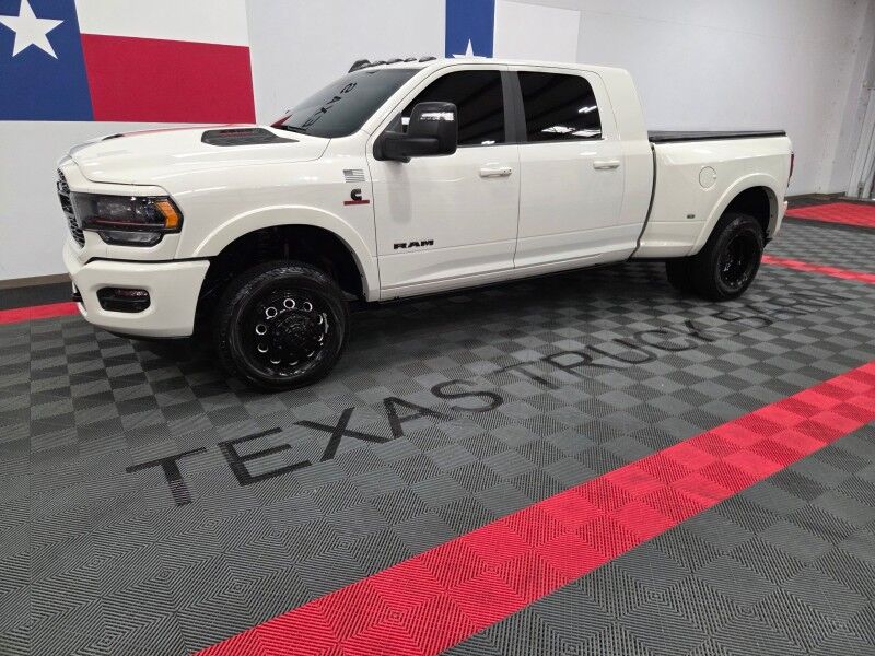 2024 Ram 3500 Limited Dually Mega Cab Night Edition 6.7L Diesel AISIN Transmission FREE WARRANTY