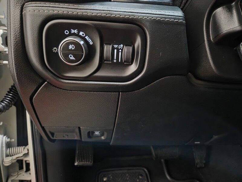 2024 Ram 3500 Limited Dually Mega Cab Night Edition 6.7L Diesel AISIN Transmission FREE WARRANTY Arlington TX