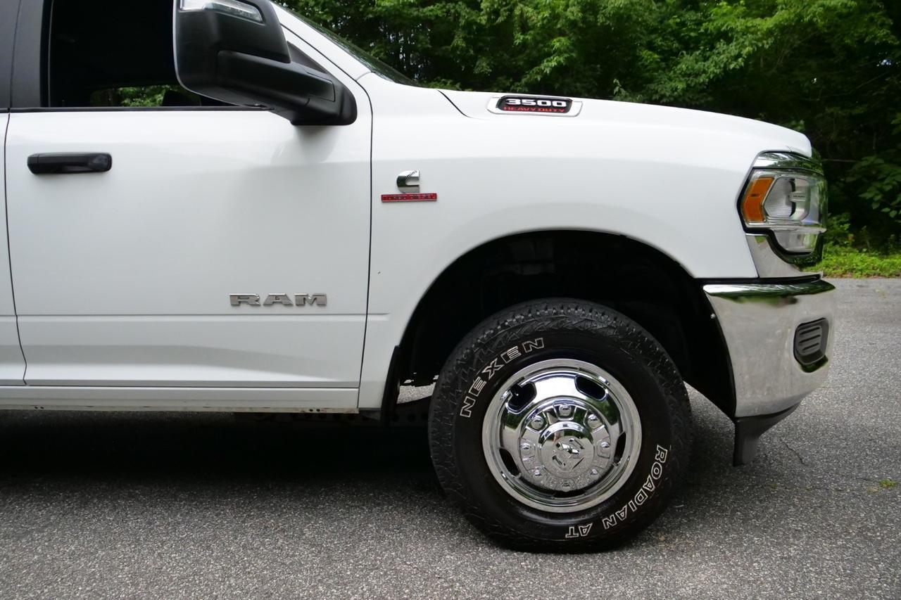 2024 Ram 3500 SLT 4X4 / DRW / Hillboro G1 Steel Flat Bed / Diesel / AISIN! Lincolnton NC