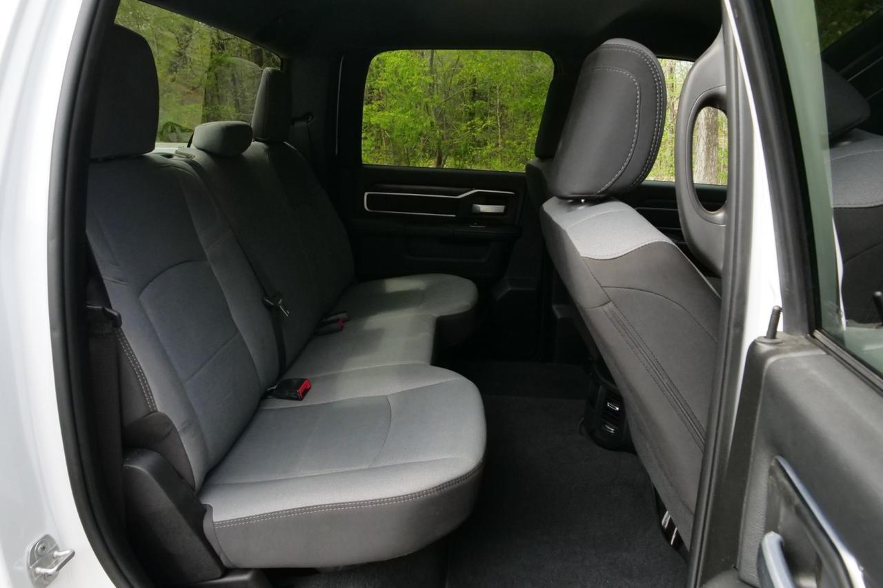 2024 Ram 3500 SLT 4X4 / DRW / Reading SL Service Body / AISIN / Diesel! Lincolnton NC