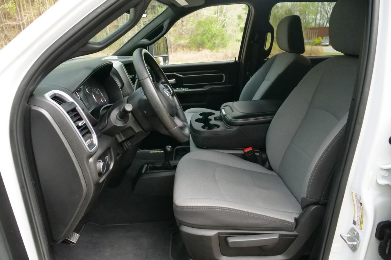 2024 Ram 3500 SLT 4X4 / DRW / Reading SL Service Body / AISIN / Diesel! Lincolnton NC