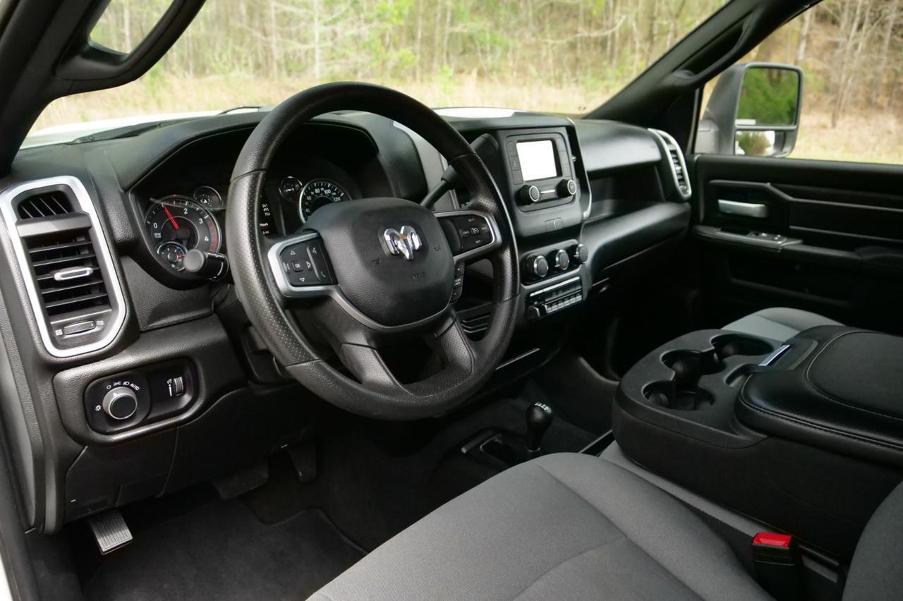 2024 Ram 3500 SLT 4X4 / DRW / Reading SL Service Body / AISIN / Diesel! Lincolnton NC