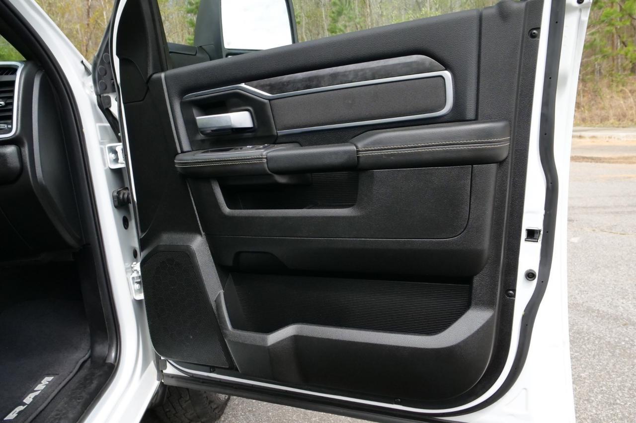 2024 Ram 3500 SLT 4X4 / DRW / Reading SL Service Body / AISIN / Diesel! Lincolnton NC