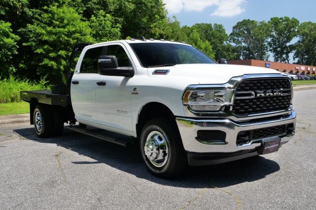 2024 Ram 3500 SLT 4x4 / DRW / HILLSBORO G1 Flat Bed / AISIN! High Point NC