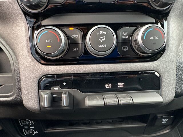 2024 Ram 3500 Tradesman  - Tow Package -  Power Mirrors - $555 B/W 100 Mile House BC