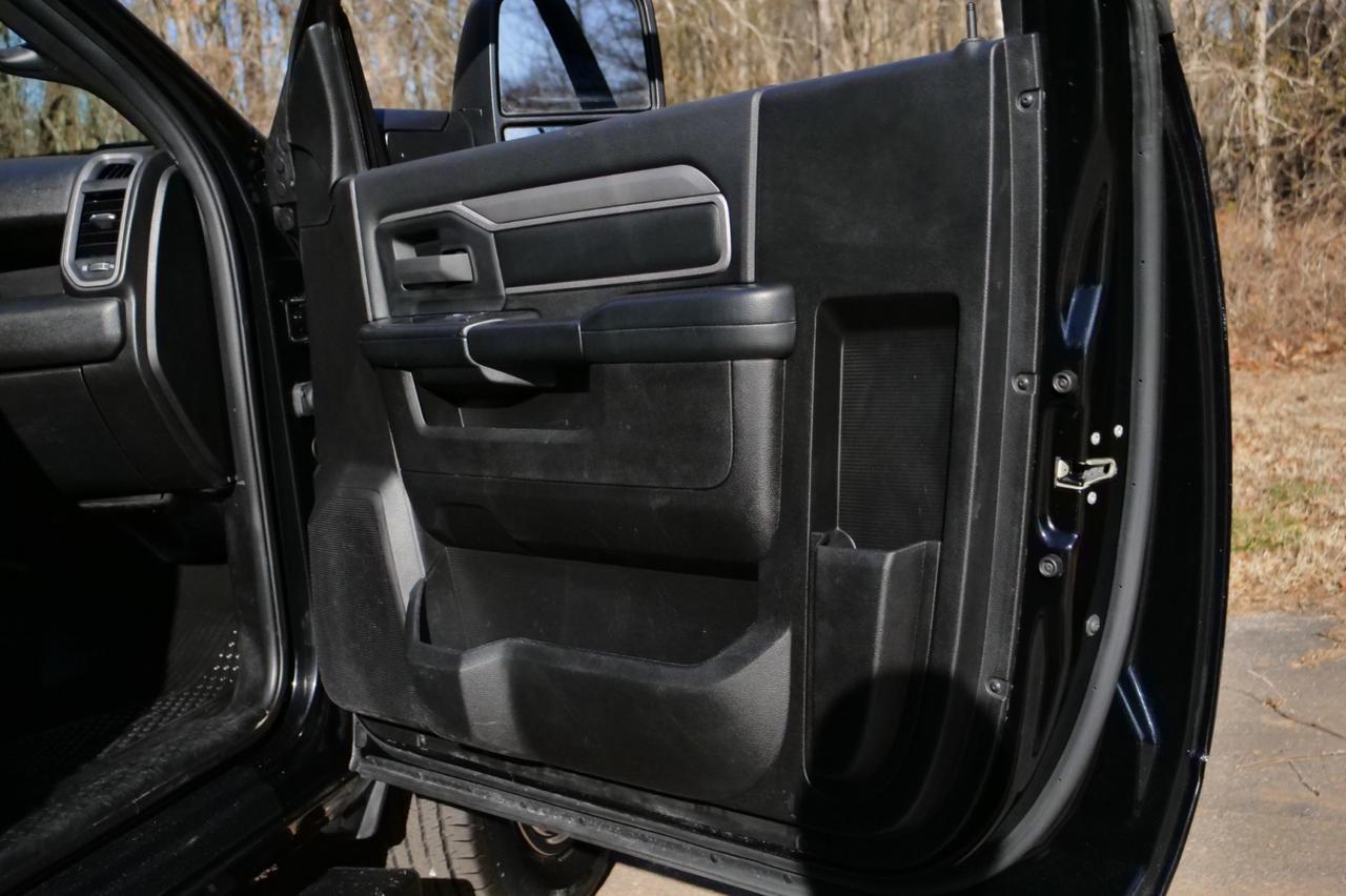 2024 Ram 3500 Tradesman 4X4 / Flat Bed / AISIN / Diesel / DRW! Lincolnton NC