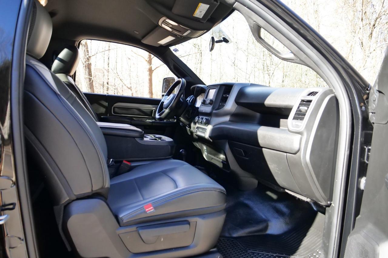 2024 Ram 3500 Tradesman 4X4 / Flat Bed / AISIN / Diesel / DRW! Lincolnton NC