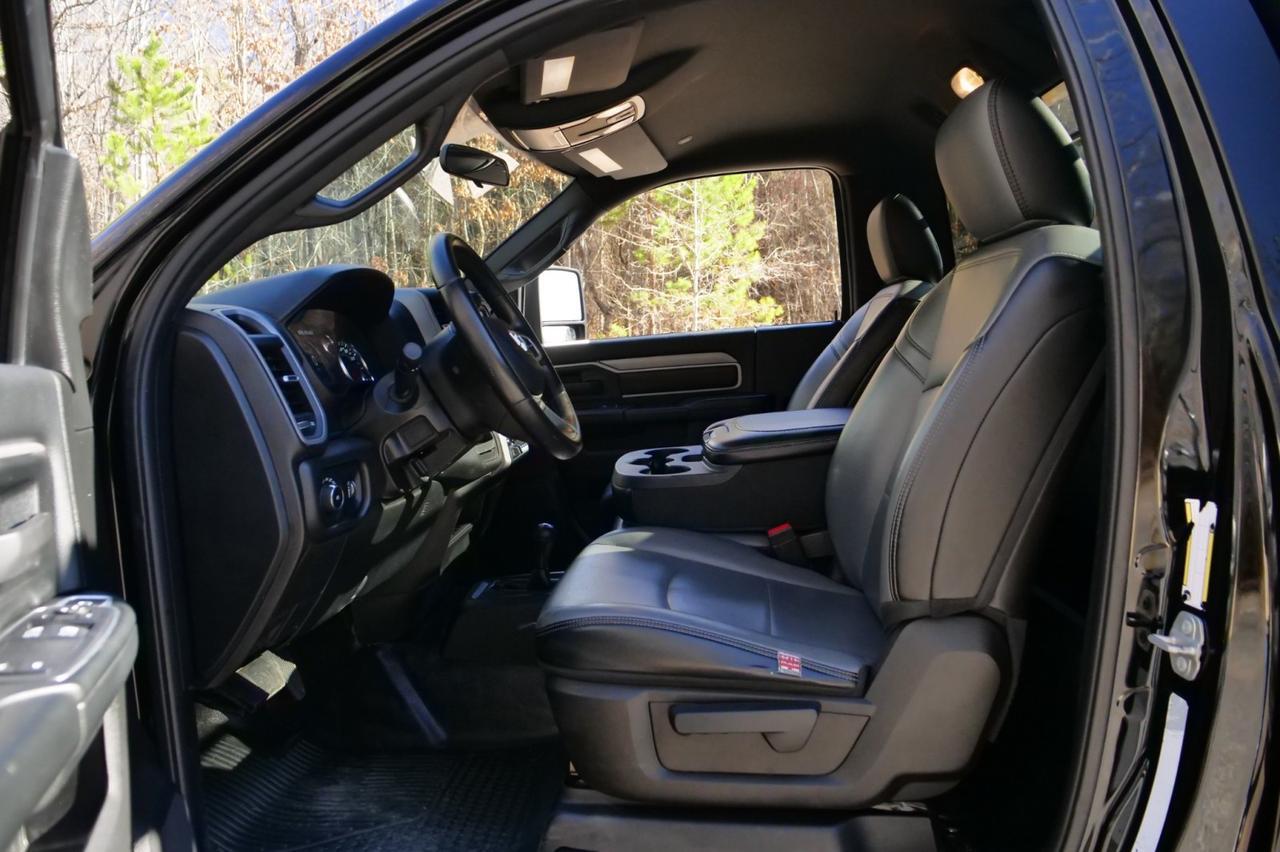 2024 Ram 3500 Tradesman 4X4 / Flat Bed / AISIN / Diesel / DRW! Lincolnton NC