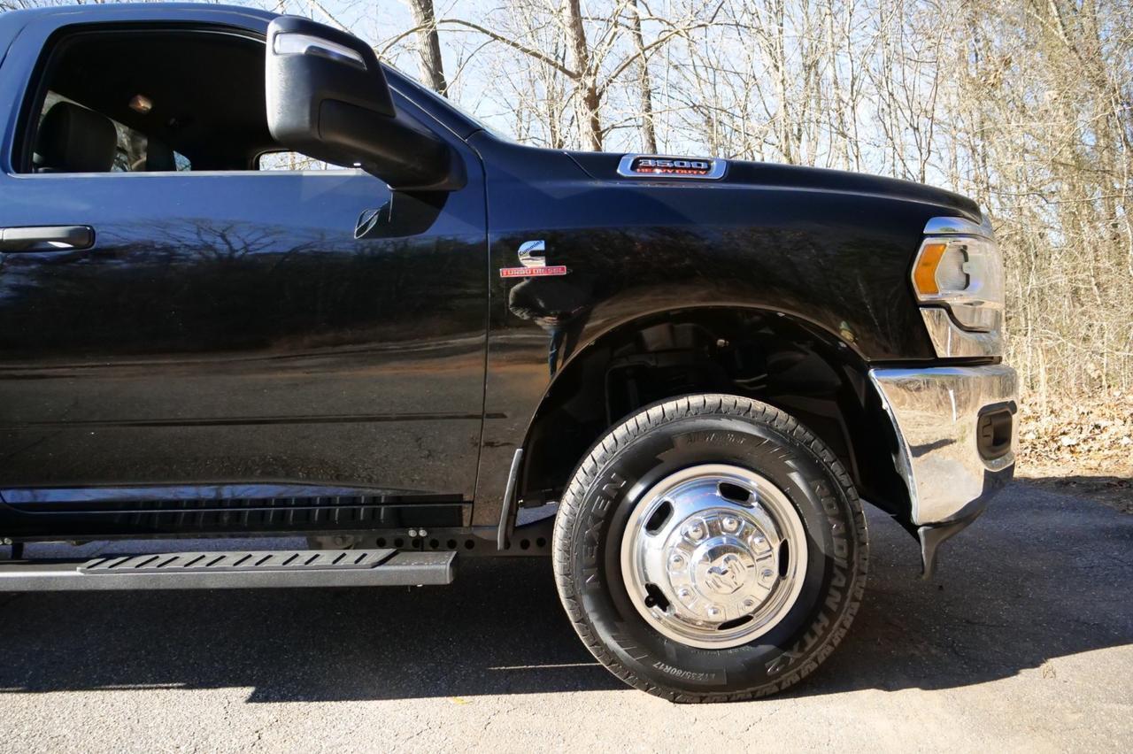 2024 Ram 3500 Tradesman 4X4 / Flat Bed / AISIN / Diesel / DRW! Lincolnton NC