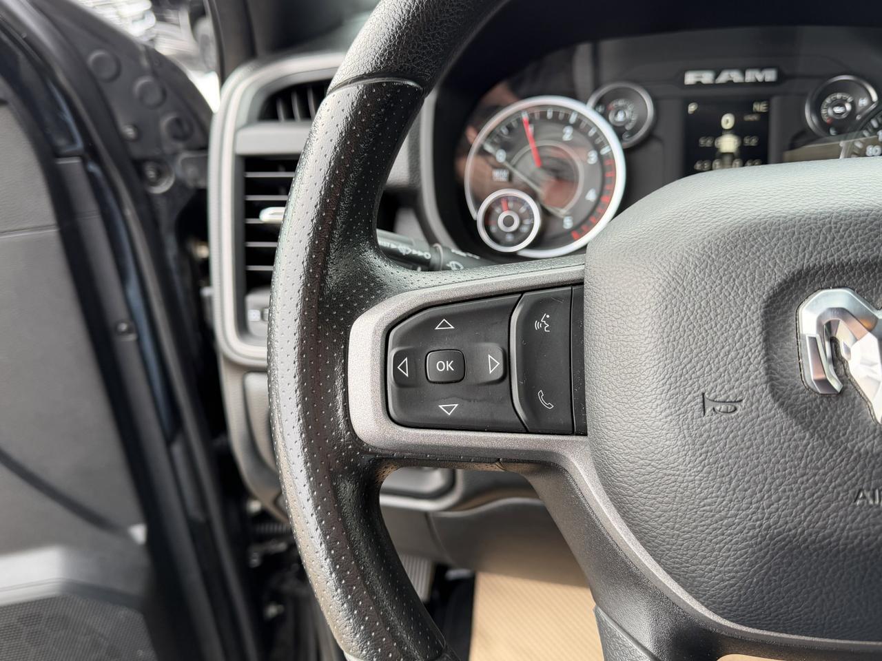 2024 Ram 3500 Tradesman Crew Cab 4X4 | 6.7L Cummins | 5th Wheel | Tradesman Level 2 Equip Pkg Redwater AB