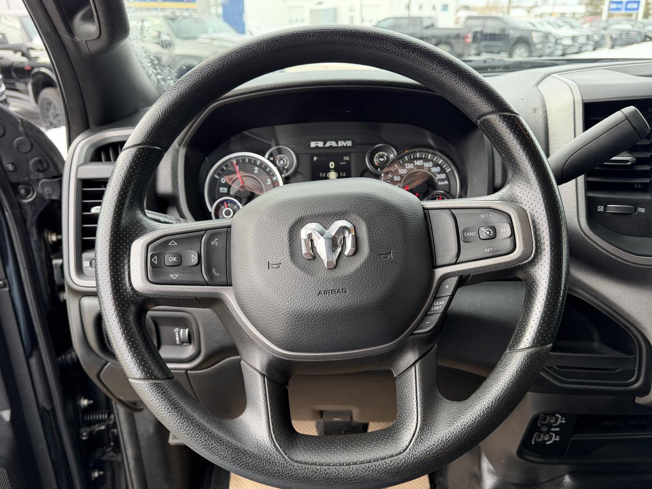 2024 Ram 3500 Tradesman Crew Cab 4X4 | 6.7L Cummins | 5th Wheel | Tradesman Level 2 Equip Pkg Redwater AB