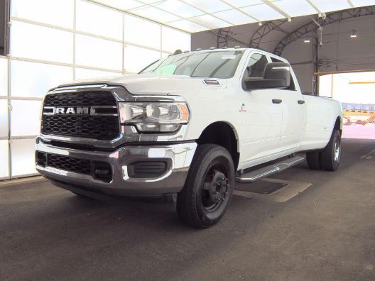 2024 Ram 3500 Tradesman Crew Cab 4x4 8' Box