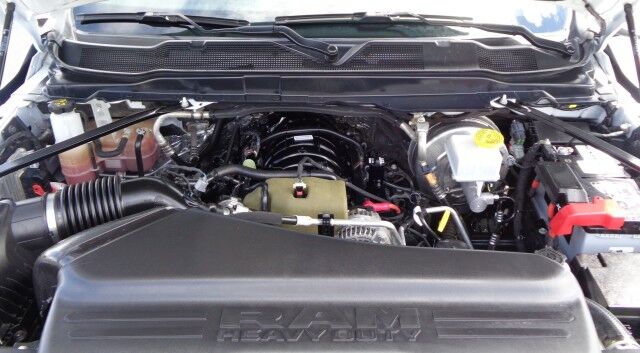 2024 Ram 3500 Utility ~ Crew Cab ~ 4x4 ~ Rack ~ Only 37K Miles! Rocklin CA