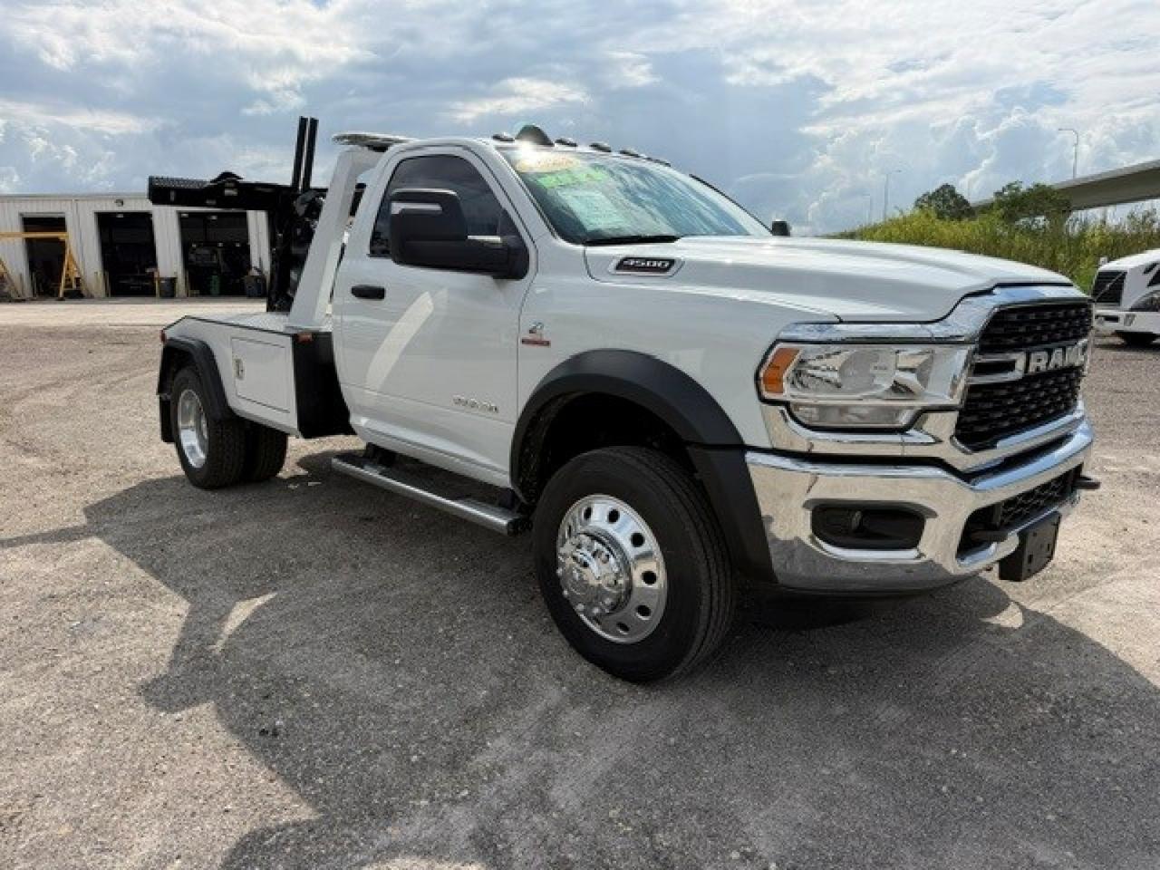 2024 Ram 4500 Chassis Cab SLT Jerr-Dan MPL-NGS Standard Duty Wrecker Truck Tampa FL