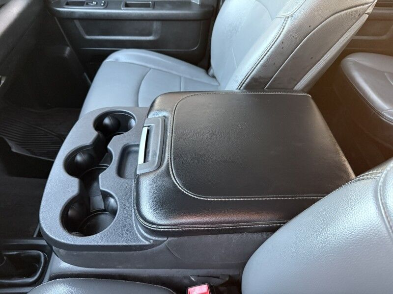 2024 Ram 5500 4x4 Diesel Flatbed 22k mi's Tradesman Collinsville OK