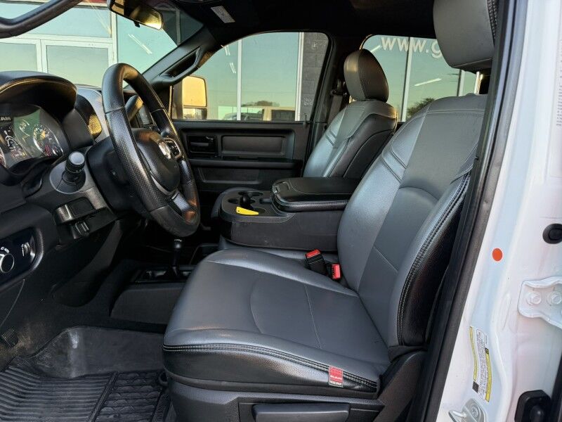 2024 Ram 5500 4x4 Diesel Flatbed 22k mi's Tradesman Collinsville OK