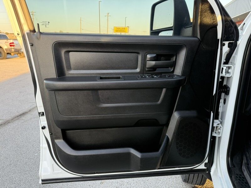 2024 Ram 5500 4x4 Diesel Flatbed 22k mi's Tradesman Collinsville OK