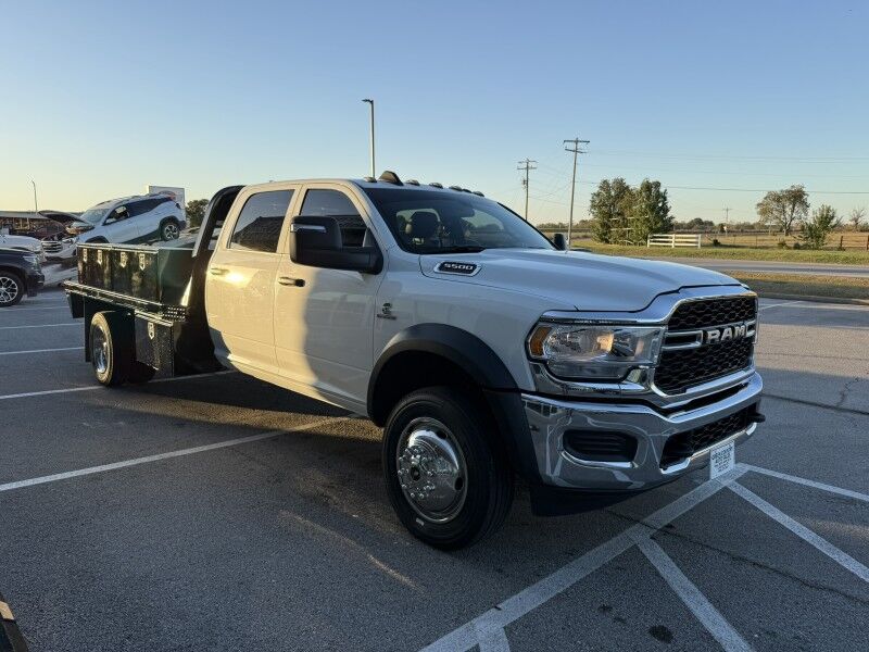2024 Ram 5500 4x4 Diesel Flatbed 22k mi's Tradesman Collinsville OK