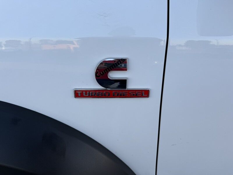 2024 Ram 5500 4x4 Diesel Flatbed 22k mi's Tradesman Collinsville OK