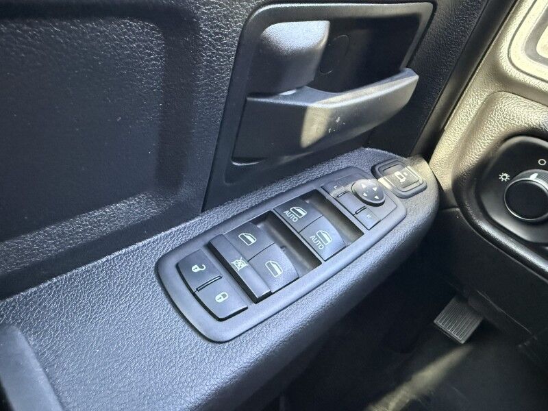 2024 Ram 5500 4x4 Diesel Flatbed 39k mi's Tradesman Collinsville OK