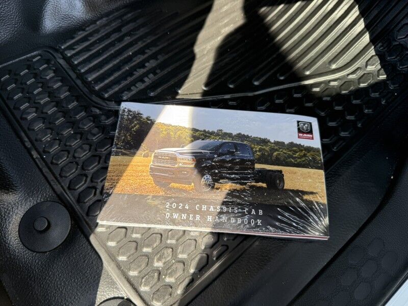 2024 Ram 5500 4x4 Diesel Flatbed Tradesman Collinsville OK