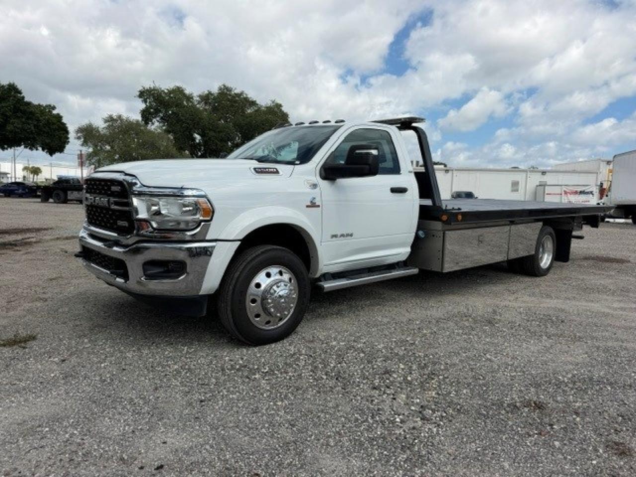 2024 Ram 5500 Chassis Cab 20' Vulcan Rollback Car Carrier
