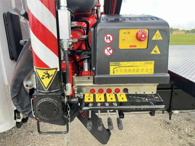 2024 Ram 5500 Chassis Cab 9&apos; BABCO Steel Flatbed with Fassi Homestead FL