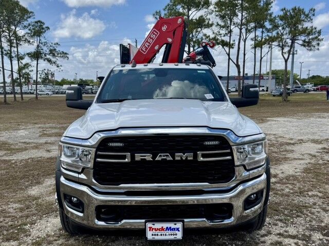 2024 Ram 5500 Chassis Cab 9&apos; BABCO Steel Flatbed with Fassi Homestead FL