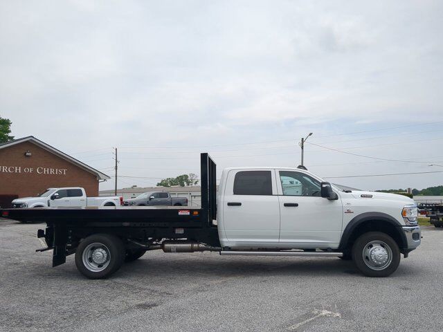 2024 Ram 5500 Chassis Cab Flatbed Winder GA