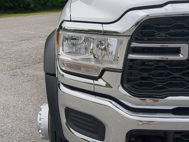 2024 Ram 5500 Chassis Cab Flatbed Winder GA