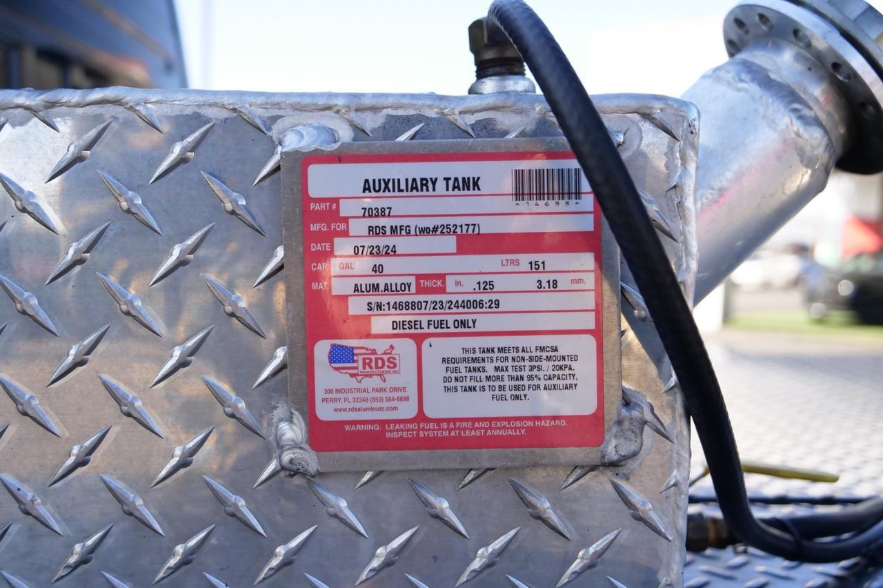 2024 Ram 5500 Chassis Cab Tradesman 4X4 / Turbo Diesel / AISIN! Lincolnton NC