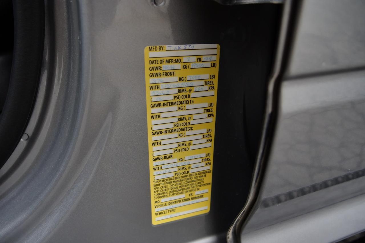 2024 Ram 5500 Laramie 4X4 / DRW / EBY Aluminum Flat Bed / Diesel! Lincolnton NC