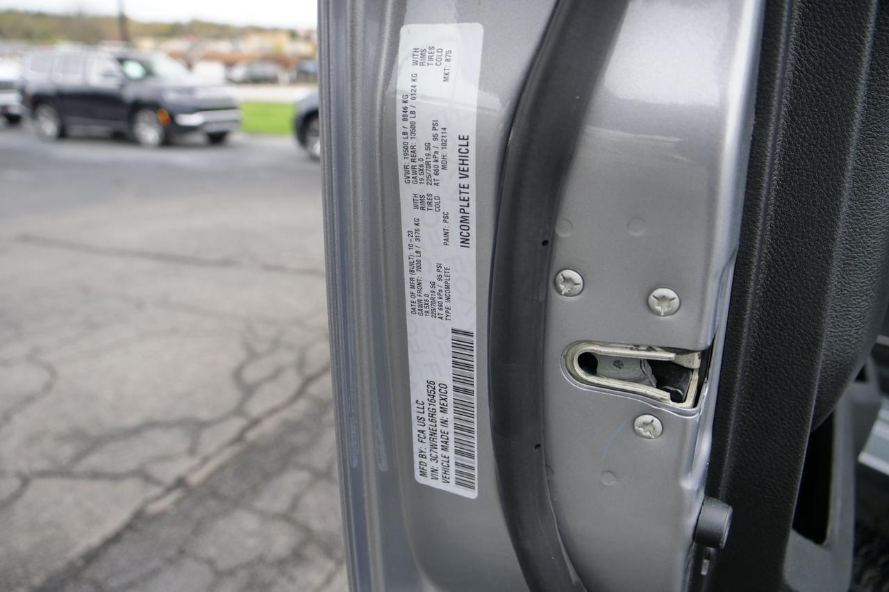 2024 Ram 5500 Laramie 4X4 / DRW / EBY Aluminum Flat Bed / Diesel! Lincolnton NC