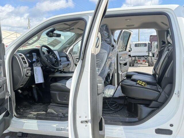 2024 Ram 5500 Laramie Crew Cab Jerr-Dan MPL40 Dual Winch Standard Wrecker Truck Miami FL