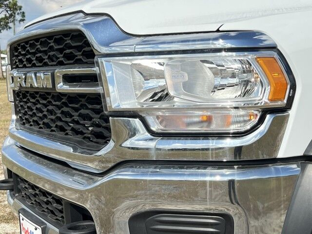 2024 Ram 5500 SL Crew Cab 9' BABCO Steel Stake Flatbed with Fassi F85 Knuckle Boom Crane Homestead FL