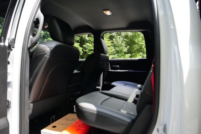 2024 Ram 5500 Tradesman / Knapheide Platform Body / Vanair Utility Truck! High Point NC
