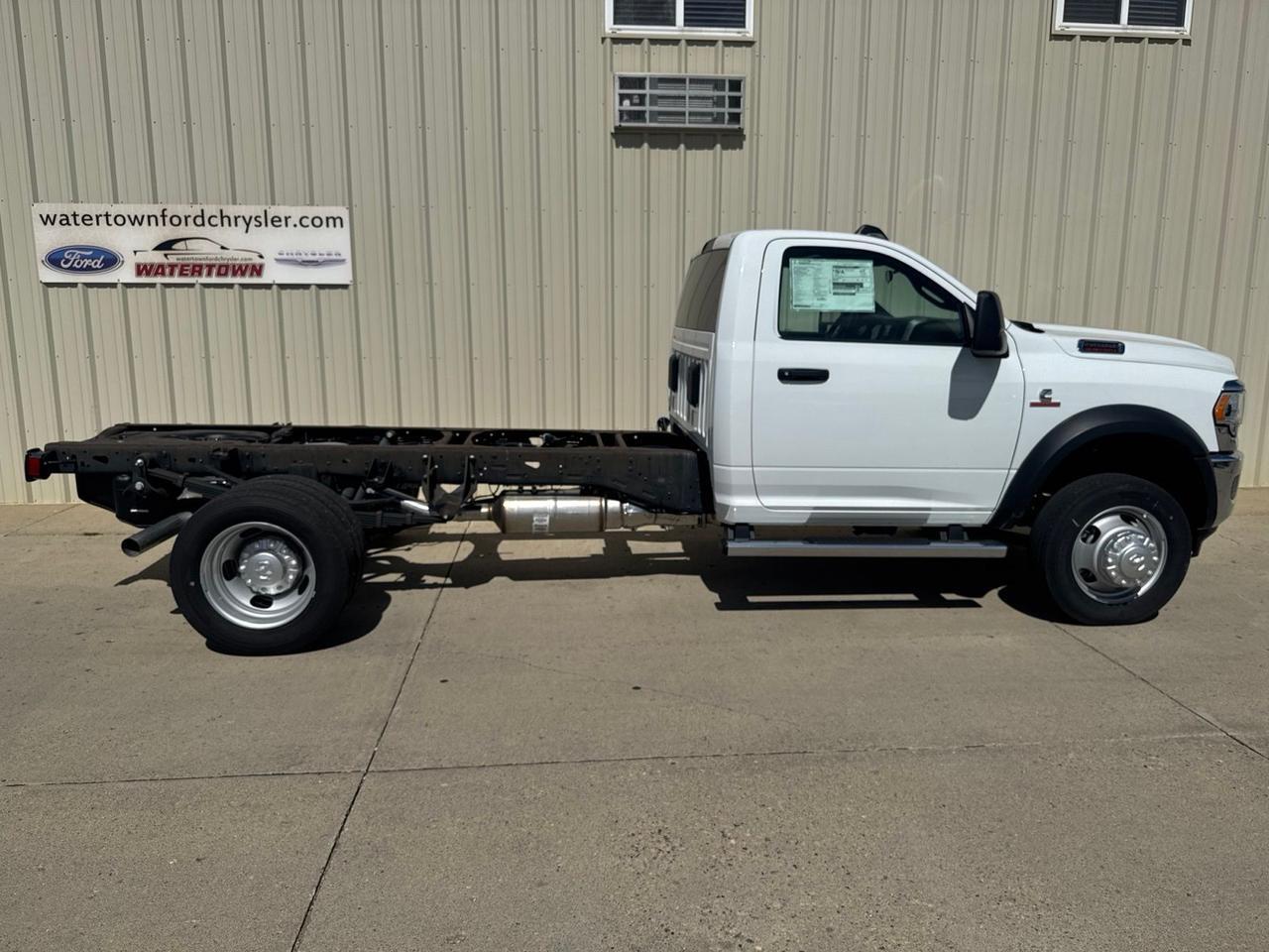 2024 Ram 5500HD Tradesman