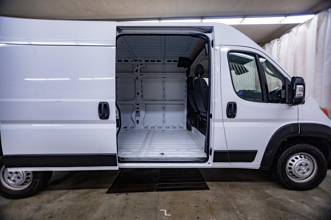 2024 Ram ProMaster 2500 High Roof Cargo Van BCam Red Deer AB