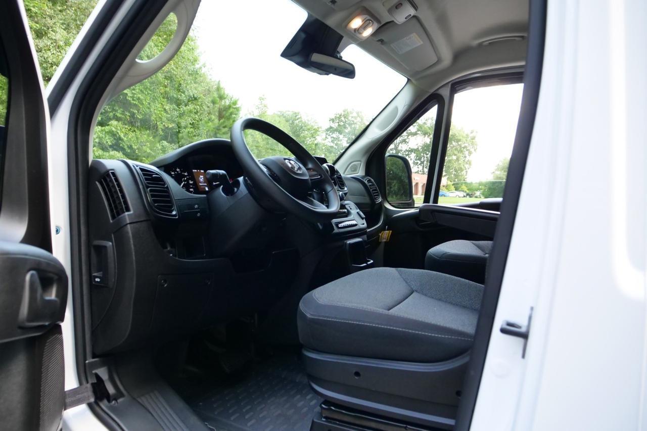 2024 Ram ProMaster 2500 Tradesman / Cargo Van / High Roof / 3.6L V6! High Point NC