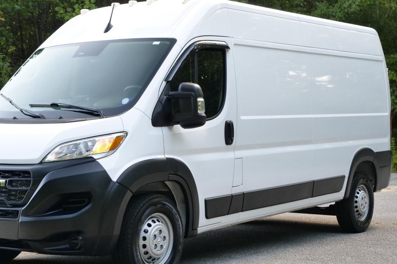2024 Ram ProMaster 2500 Tradesman / Cargo Van / High Roof / 3.6L V6! High Point NC