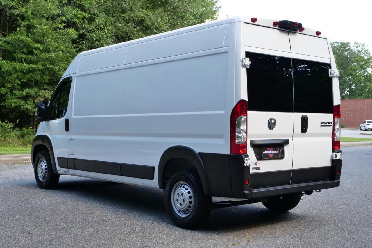 2024 Ram ProMaster 2500 Tradesman / Cargo Van / High Roof / 3.6L V6! High Point NC
