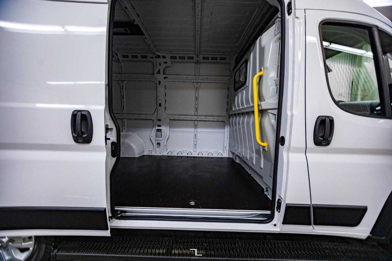 2024 Ram ProMaster 3500 SLT High Roof Cargo Van BCam Red Deer AB