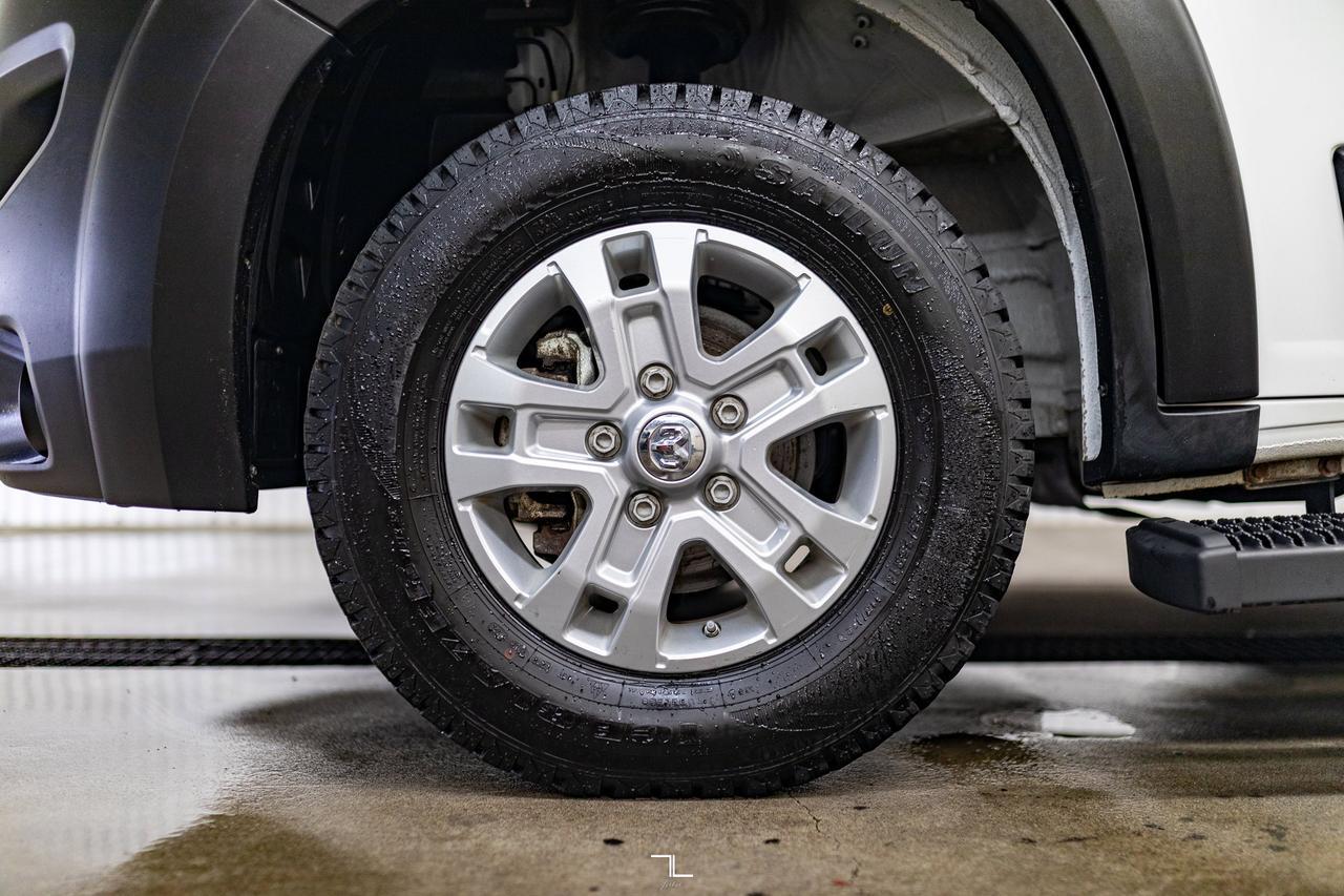 2024 Ram ProMaster 3500 SLT High Roof Cargo Van BCam Red Deer AB