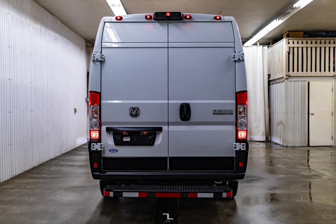 2024 Ram ProMaster 3500 SLT High Roof Cargo Van BCam Red Deer AB
