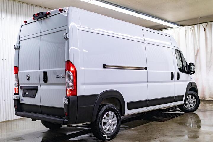 2024 Ram ProMaster SLT 2500 Ext High Roof Cargo Van BCam Remote Start Red Deer AB