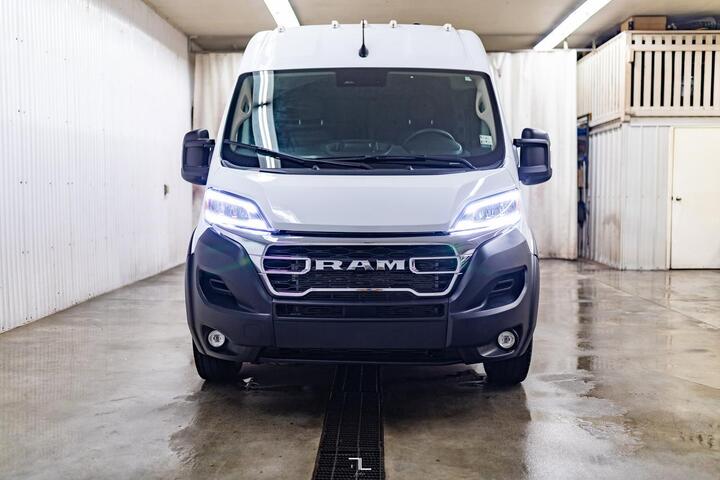 2024 Ram ProMaster SLT 2500 Ext High Roof Cargo Van BCam Remote Start Red Deer AB