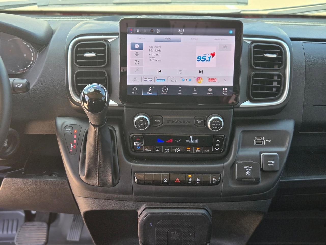 2024 Ram ProMaster Window Van SLT+ Castroville TX